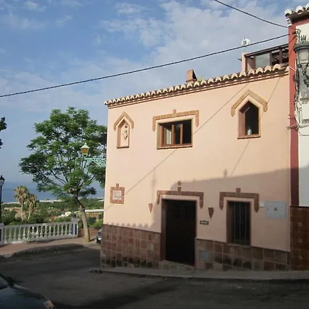 Pasos Dom wakacyjny Maro